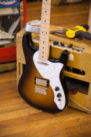 ギター Fender Stratocaster70s Custom Shop Texas Platinum Fender Custom Shop Limited-Edition Texas